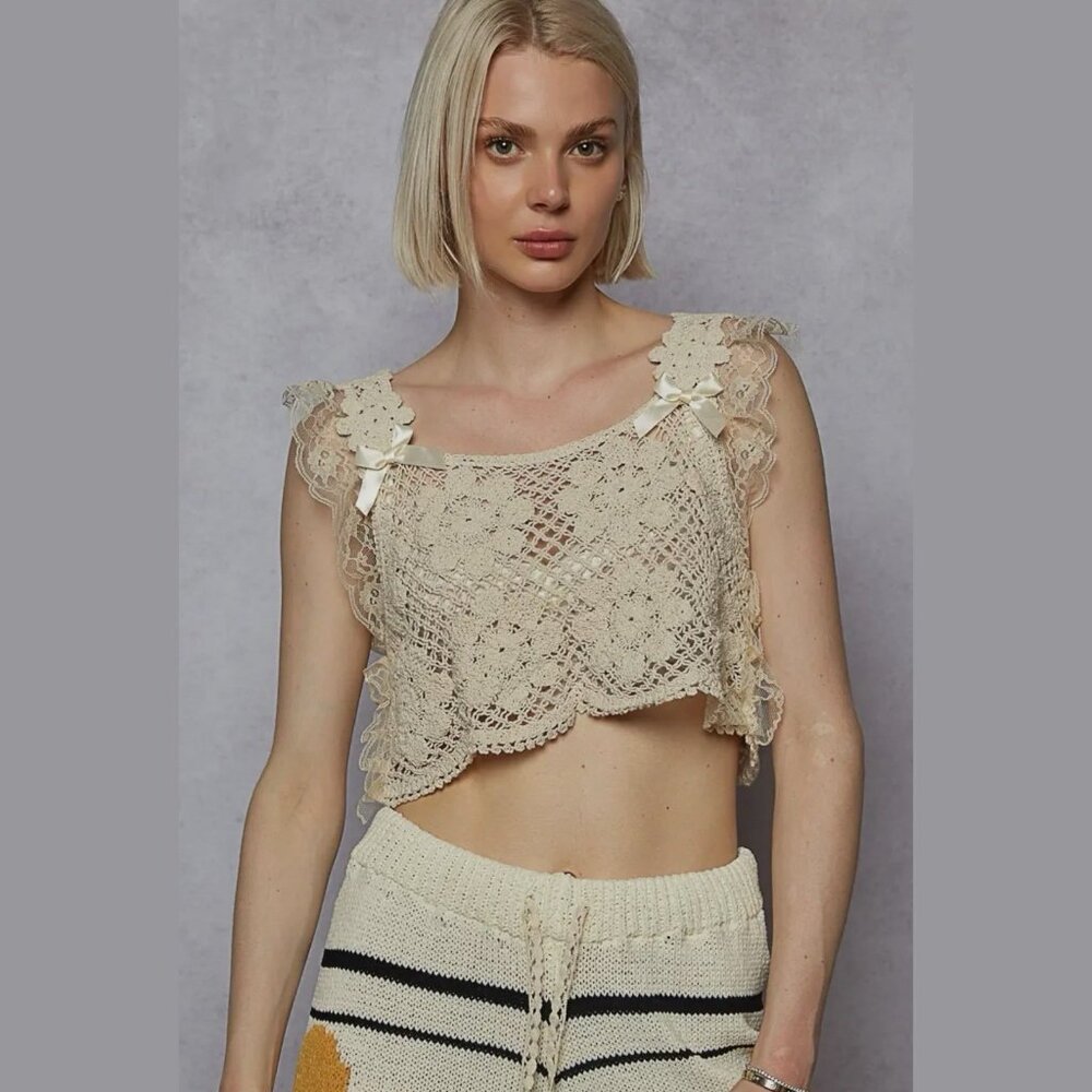 Pol Women Square Neck Lace Crochet Cropped Top One Size Ivory Bohemian Hippie